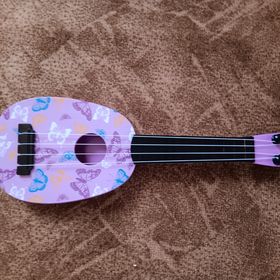 Obrázek k inzerátu: Ukulele