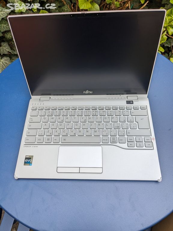 Fujitsu LifeBook U9313X - NOVÝ