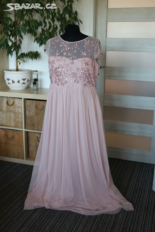 Nové dlouhé šaty na svatbu vel.48 růžové
