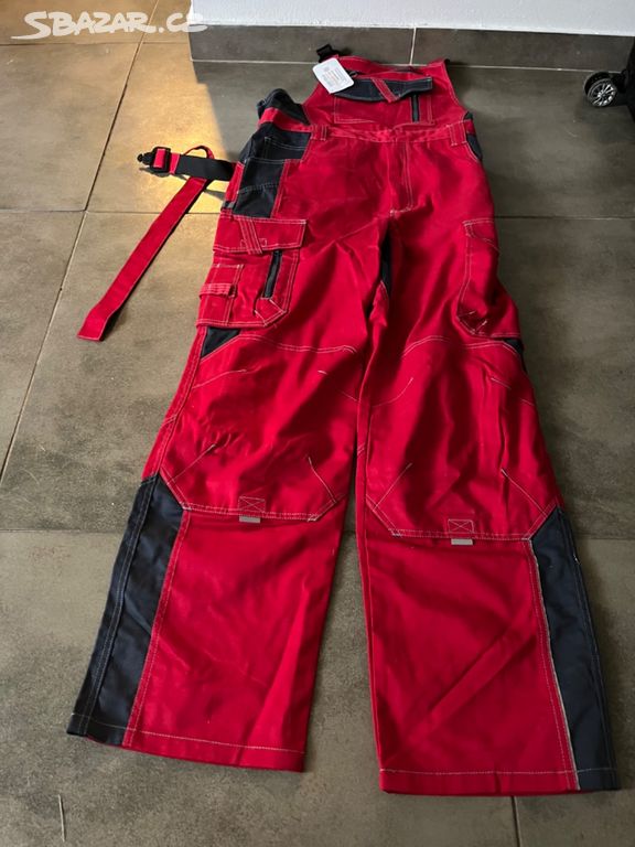 laclové pracovní kalhoty červené vel. 50