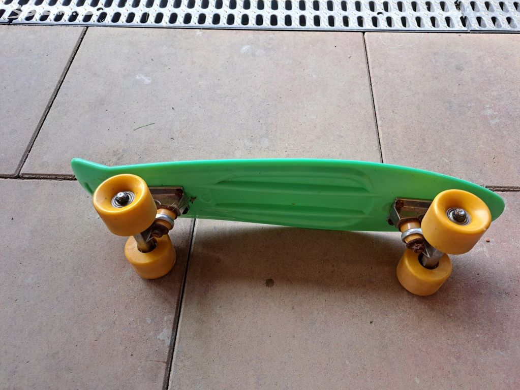 Spartan Skateboard 57 × 15 cm