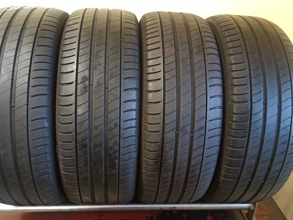 Michelin 205/50 R17 93H 4-4,5mm