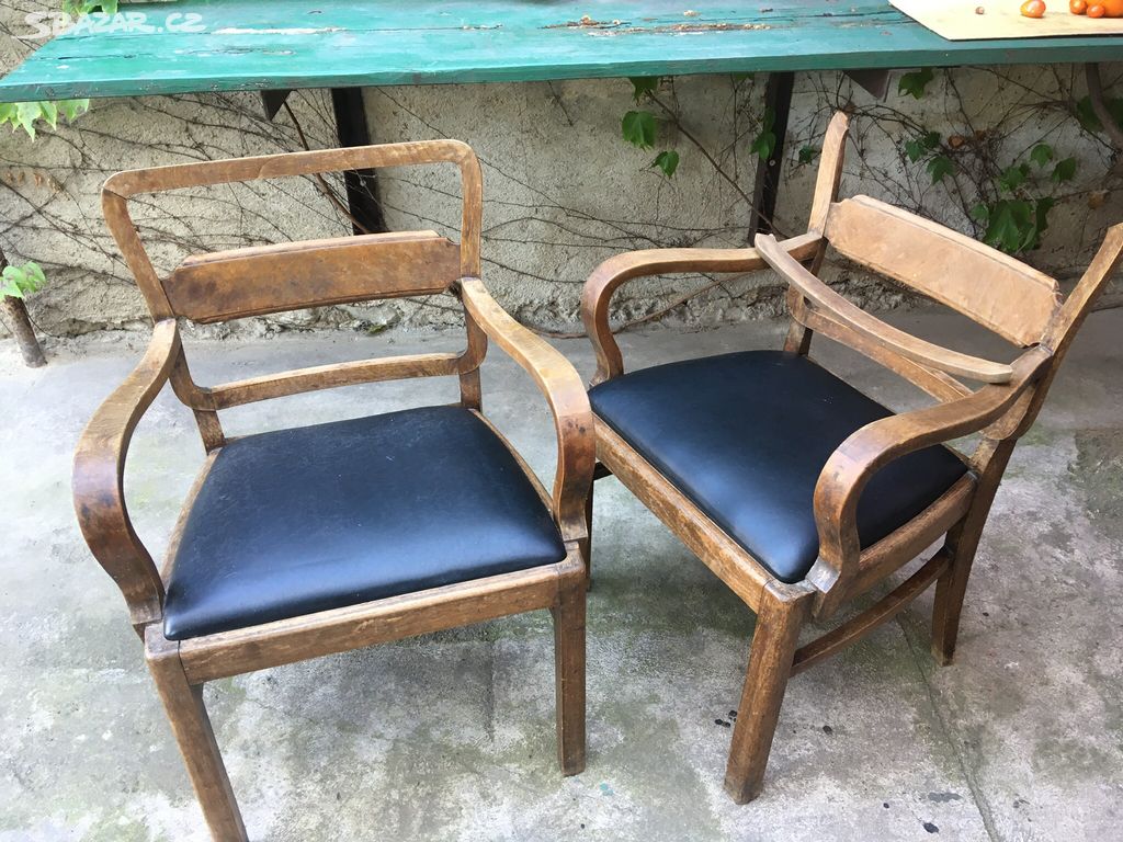 Prodám dvě starožitné židle - křesla