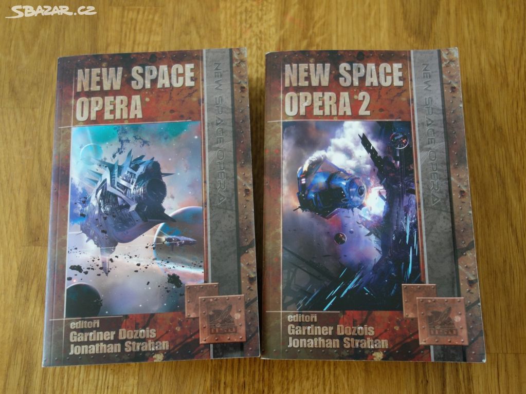 Nové Space Opera 1+2, v češtině