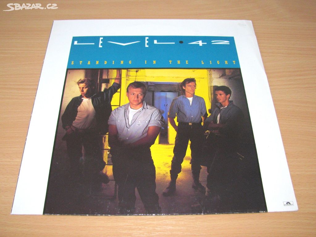 LP - LEVEL 42 - STANDING IN THE LIGHT-POLYDOR/1983