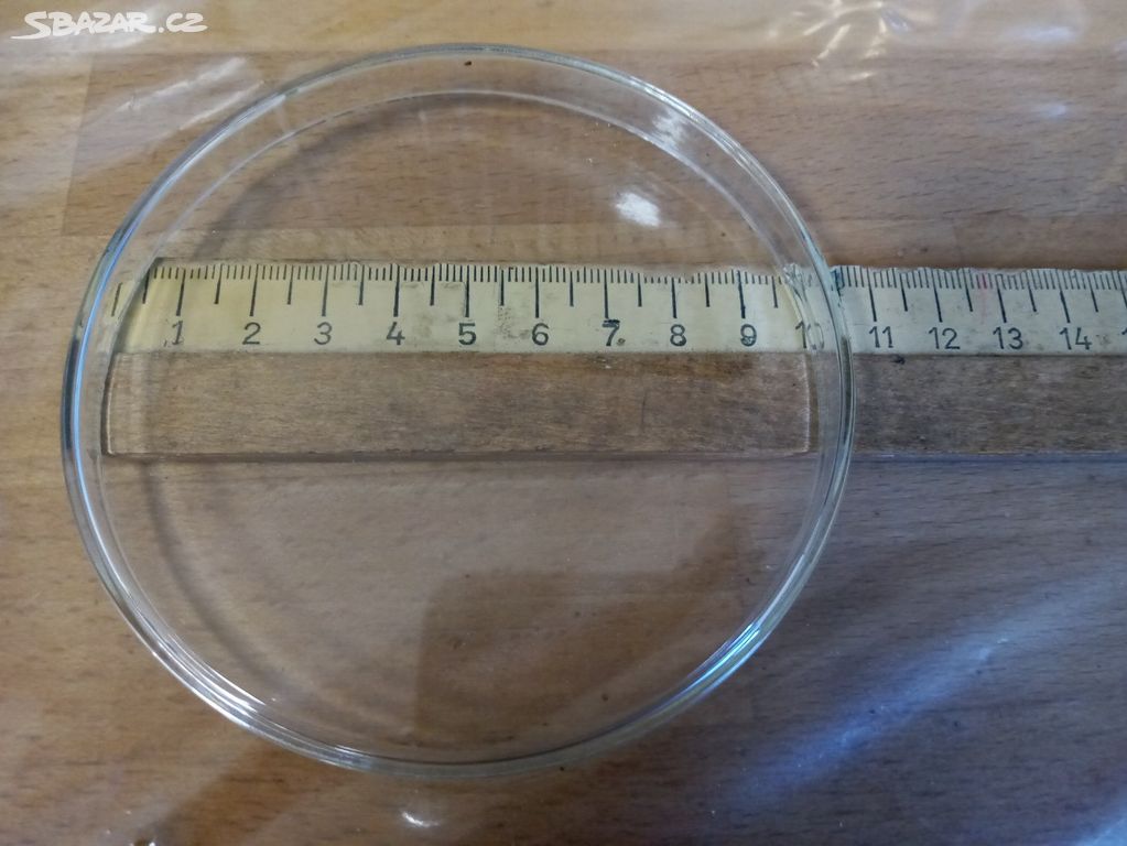 laboratorní sklo - petriho misky