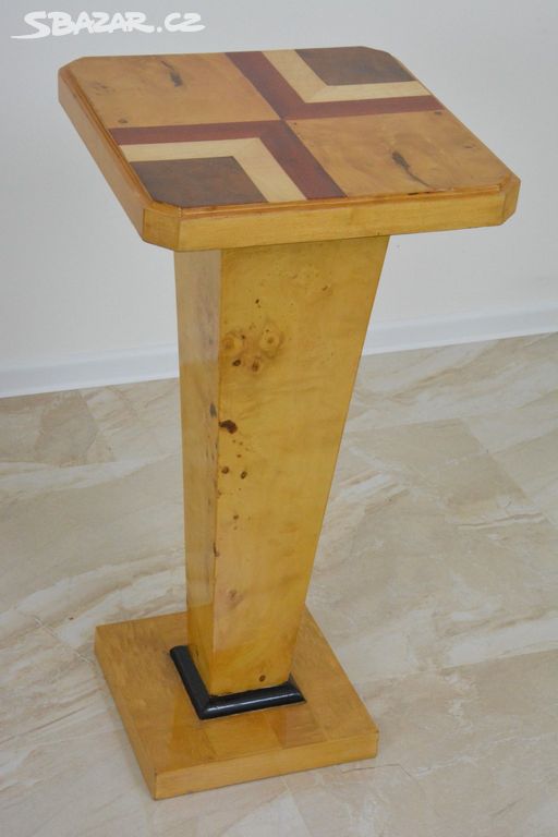 Dřevěná konzola ART Deco - krásný kus