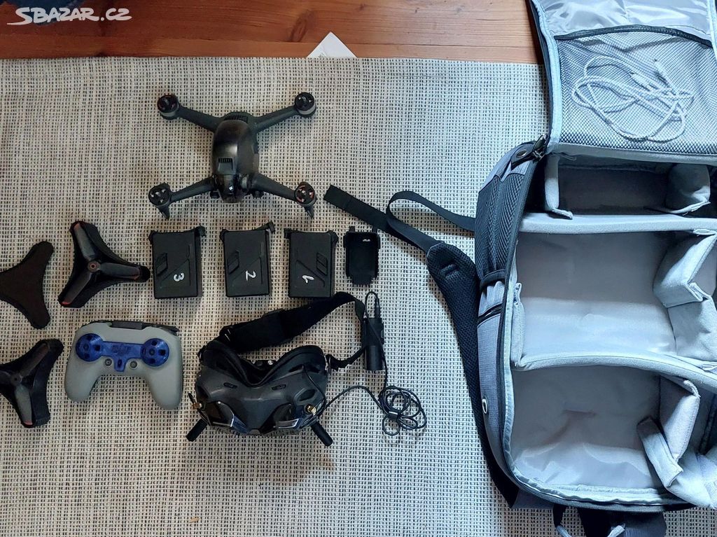 DJI FPV COMBO