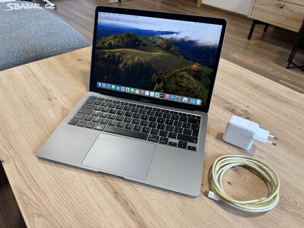 MacBook Air 13,3 2020 i3, 8gb ram, 256gb ssd, obal