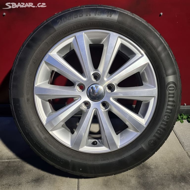 16"KRÁSNÁ LETNÍ OBUTÁ ALU kola 5x112 ori VW TOURAN