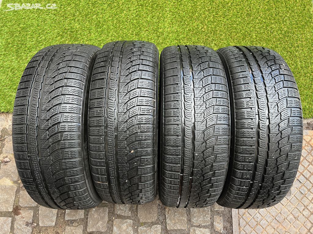205 55 17 R17 zimní pneumatiky Nokian WR A4