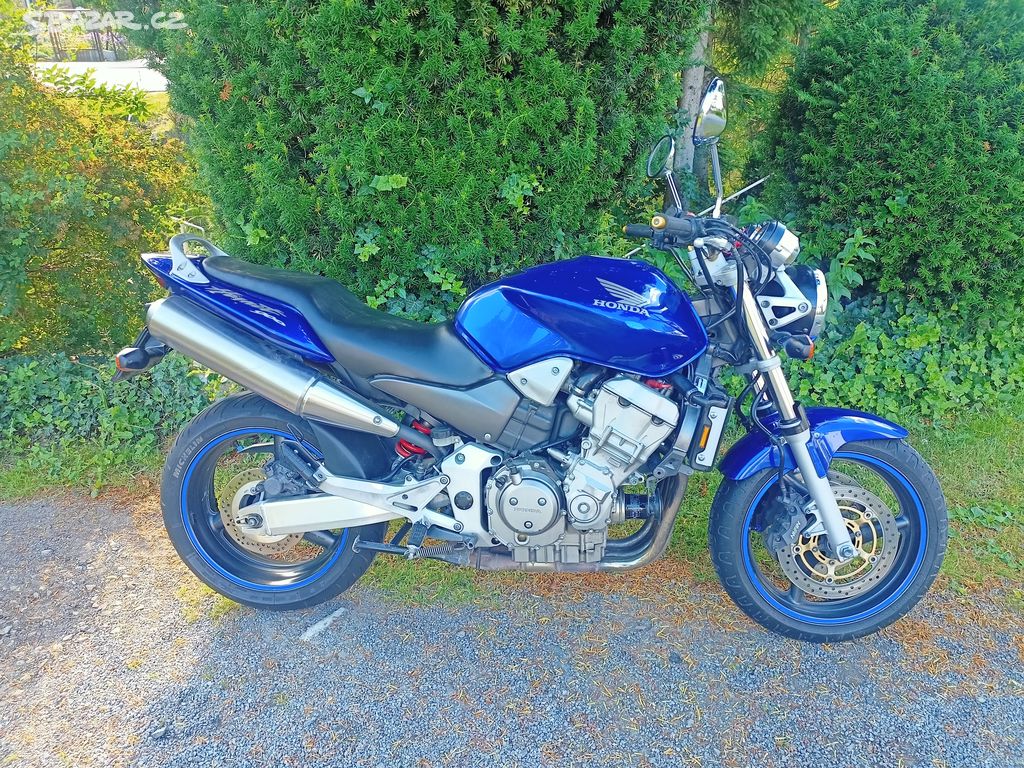 Honda Hornet 900 F