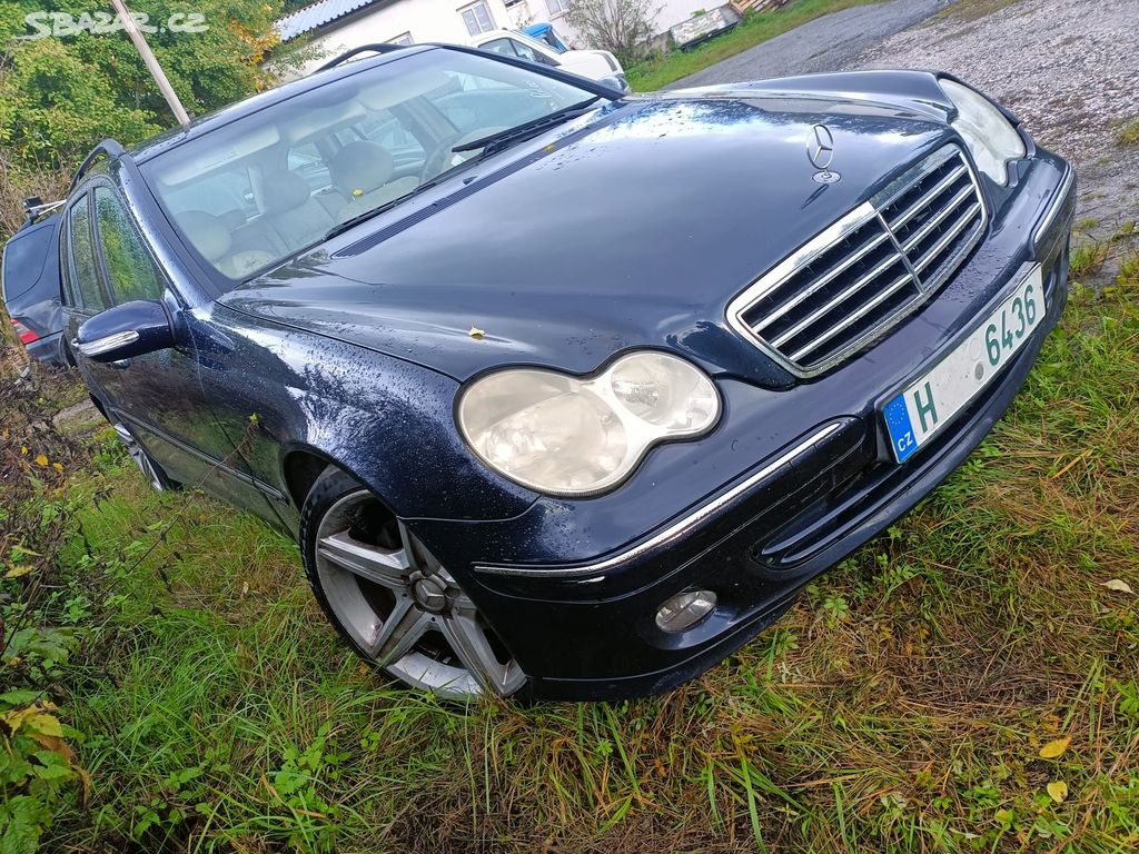 // Mercedes C270 cdi, w203, 125kw, 2003 // N. D.