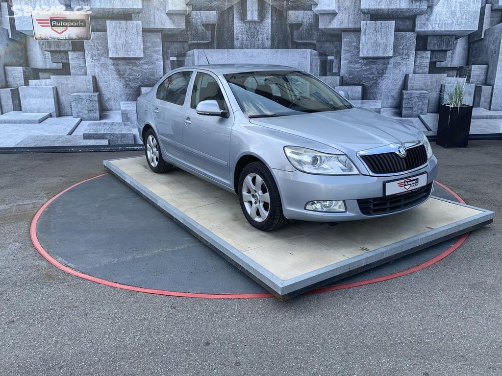 Škoda Octavia, 1.6TDi,77KW, VYHŘÍVANÉ SEDADLA