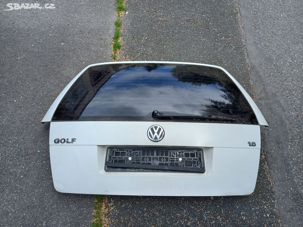 kufr,dveře,víko kufru VW Golf 4 combi bílá LB9A