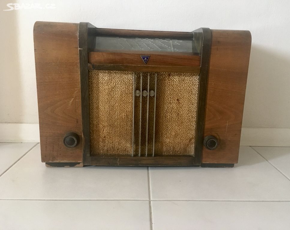 Staré rádio Rektra RA66 1937/38