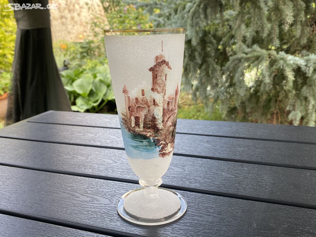 Starý pohár skleněný