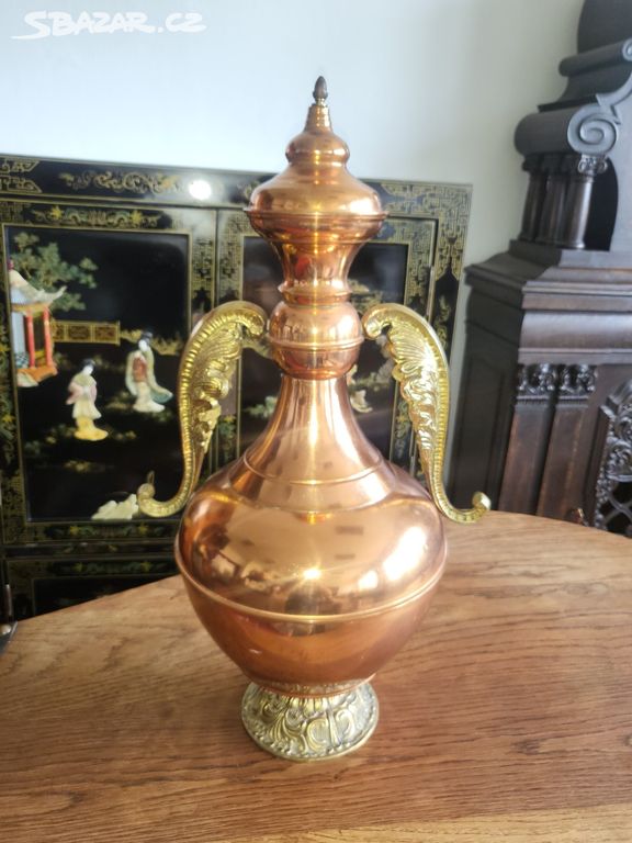 Mosazno-měďěná váza s poklopem-Francie