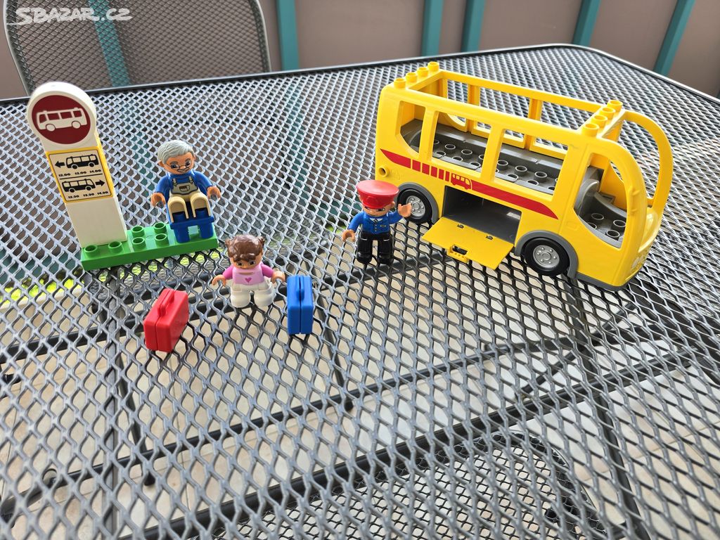 LEGO Duplo 5636 velky autobus Praha Sbazar.cz