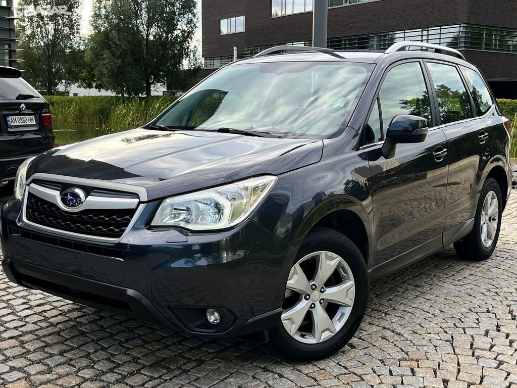 Subaru Forester, 2.0i 4x4 AUT KAM VÝHŘEV TAŽNÉ