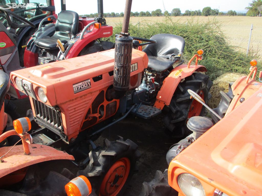 Malotraktor Kubota B7001 4WD 2