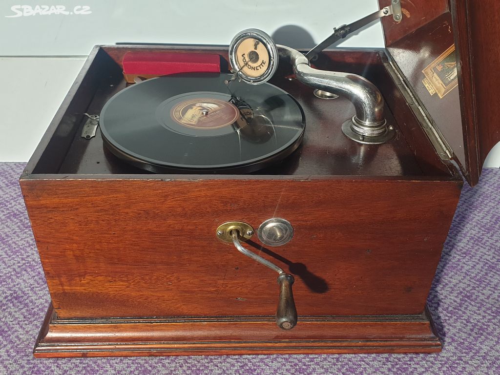 -18/08/24 - Gramofon Masters Voice