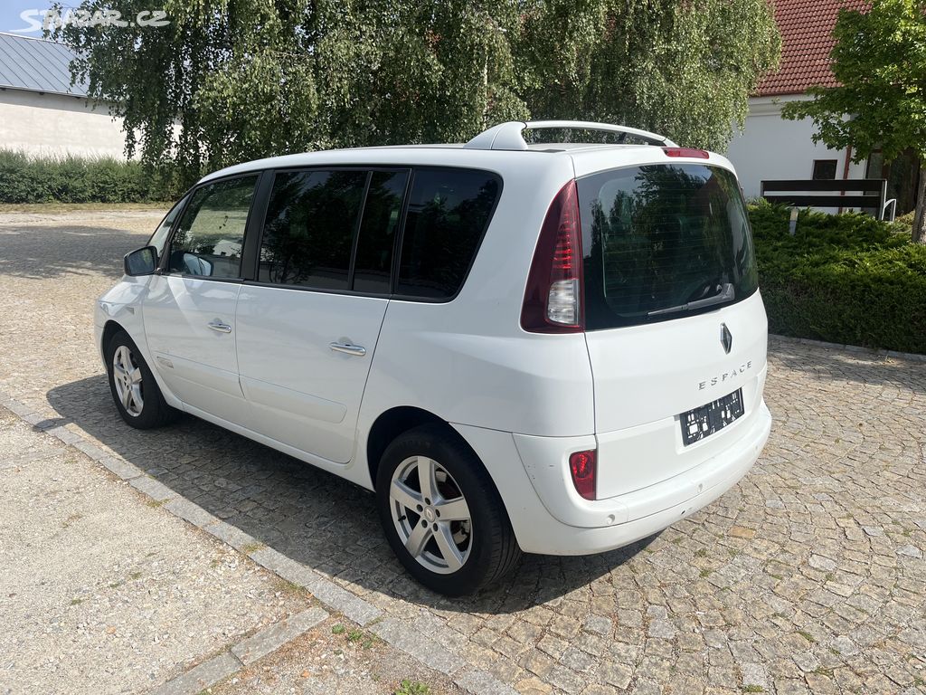 Grand Espace 2.0 dCi nafta 96kw 7míst Nová STK