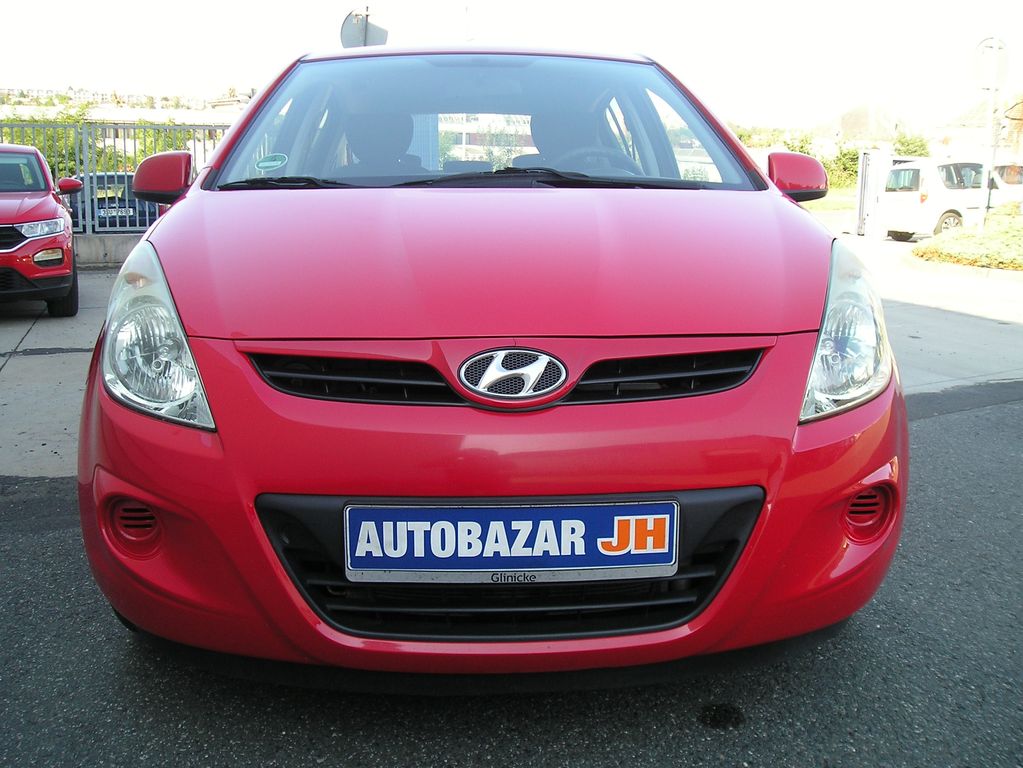 HYUNDAI I20 1.2-16V 57KW RV-2011-KLIMA