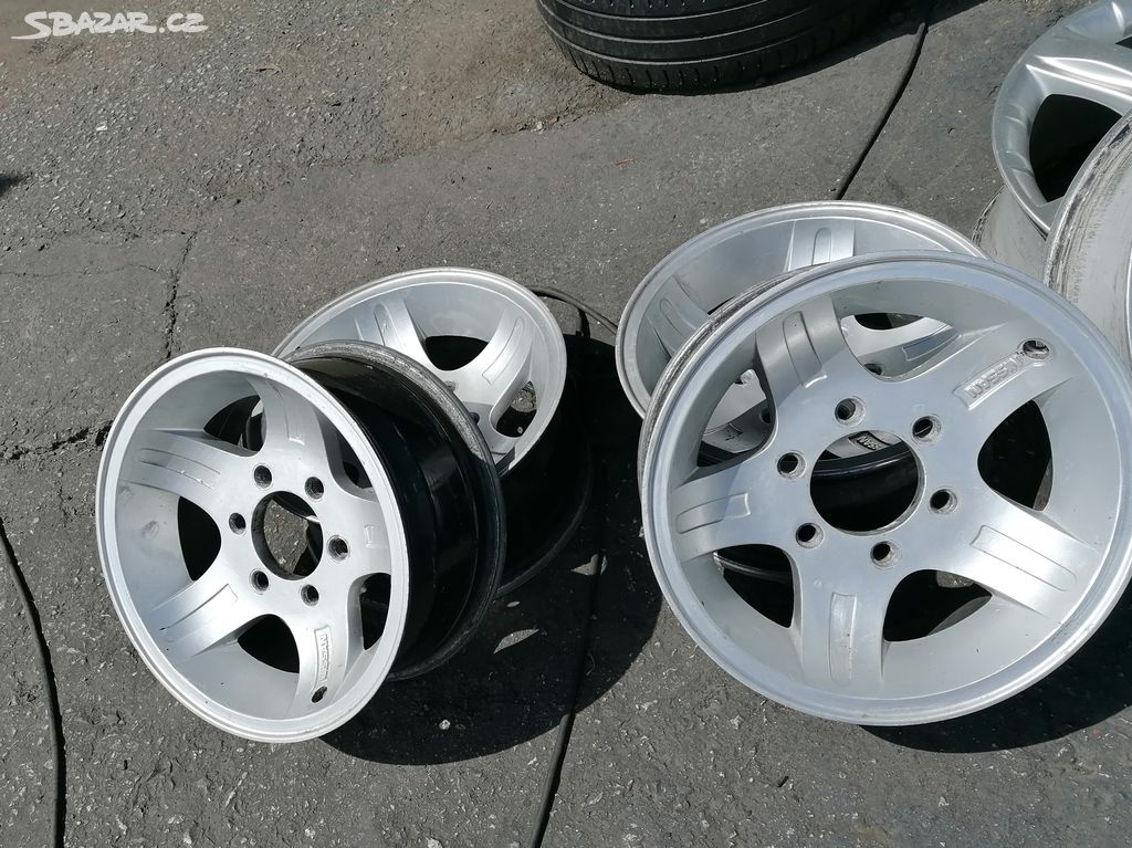 alu kola Nissan 16/0 6x139, 7