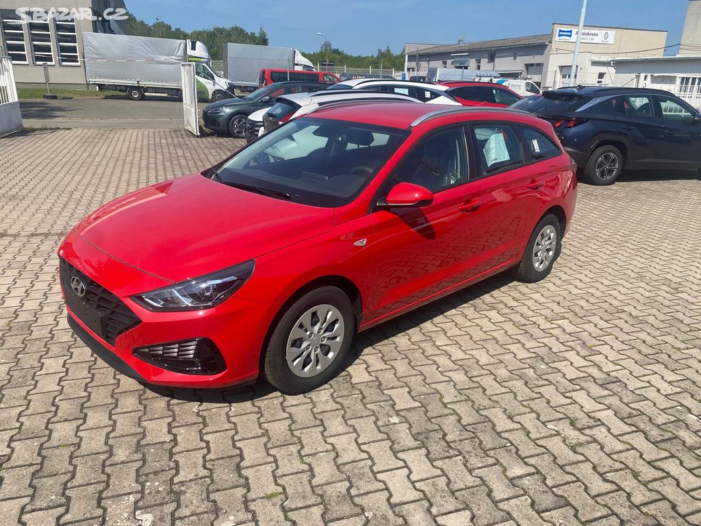 Hyundai i30, 1,5I MT START PLUS