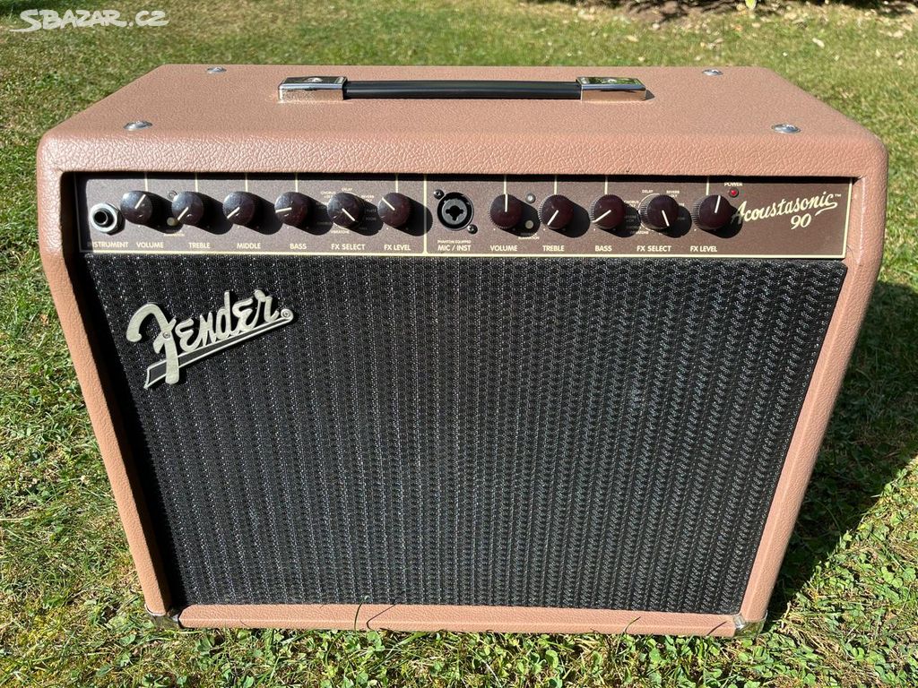 Kombo: Fender Acoustasonic 90