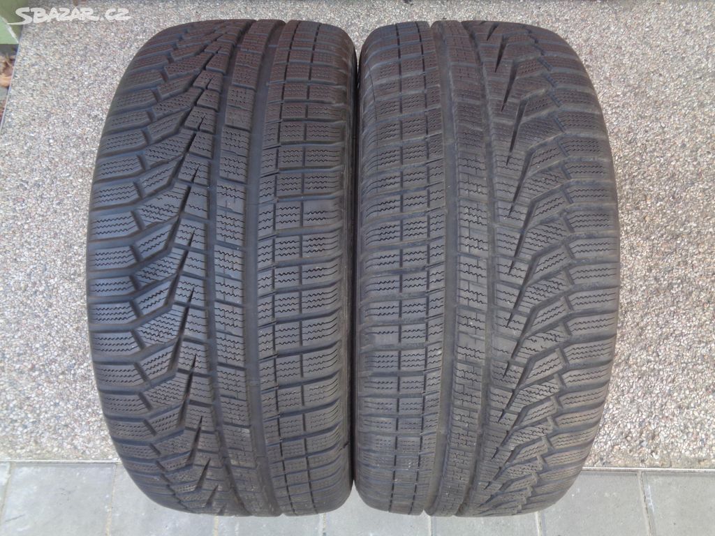 Zimní pneu 245/40/19 R19 Hankook