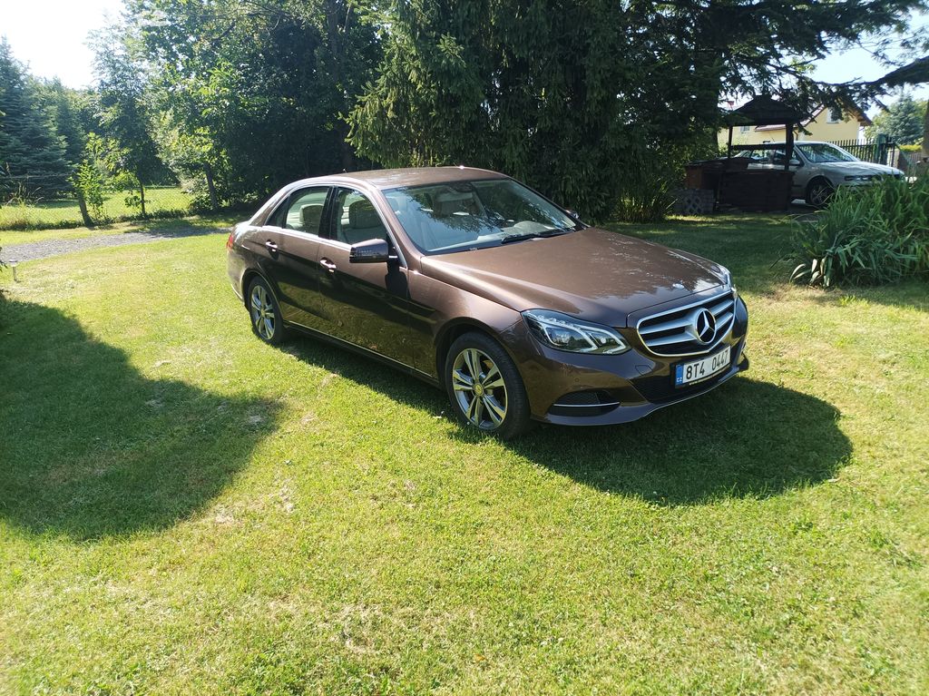 Mercedes Benz E 200, r 2013, 62 000km