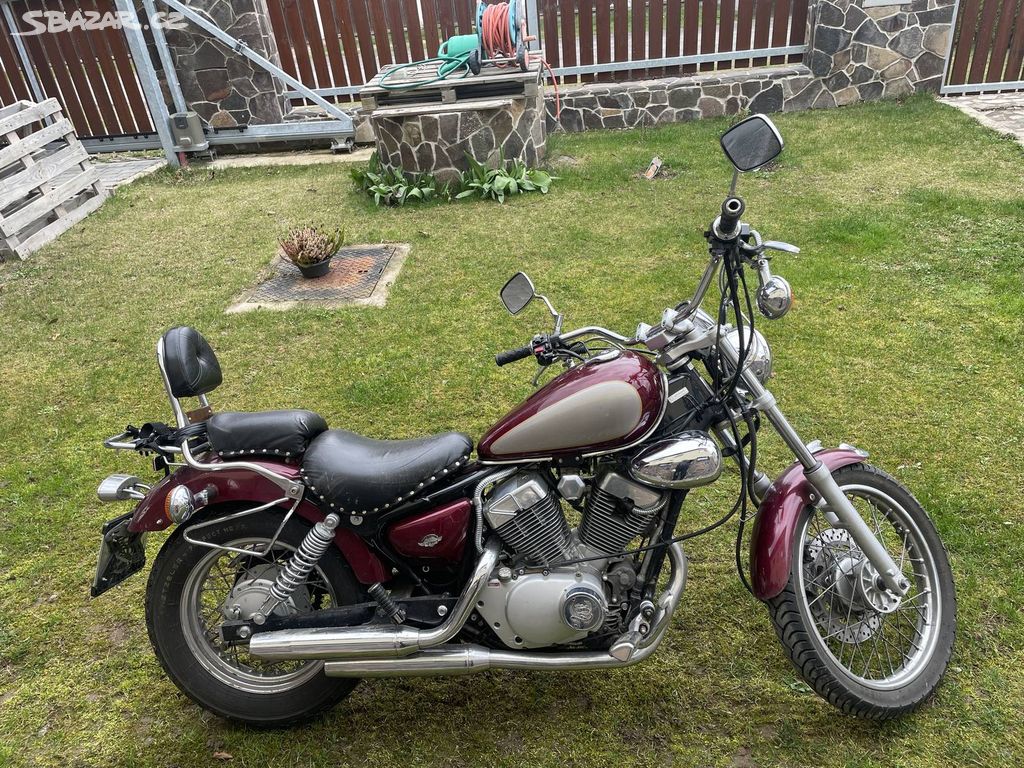 Motorka Yamaha Virago XV125