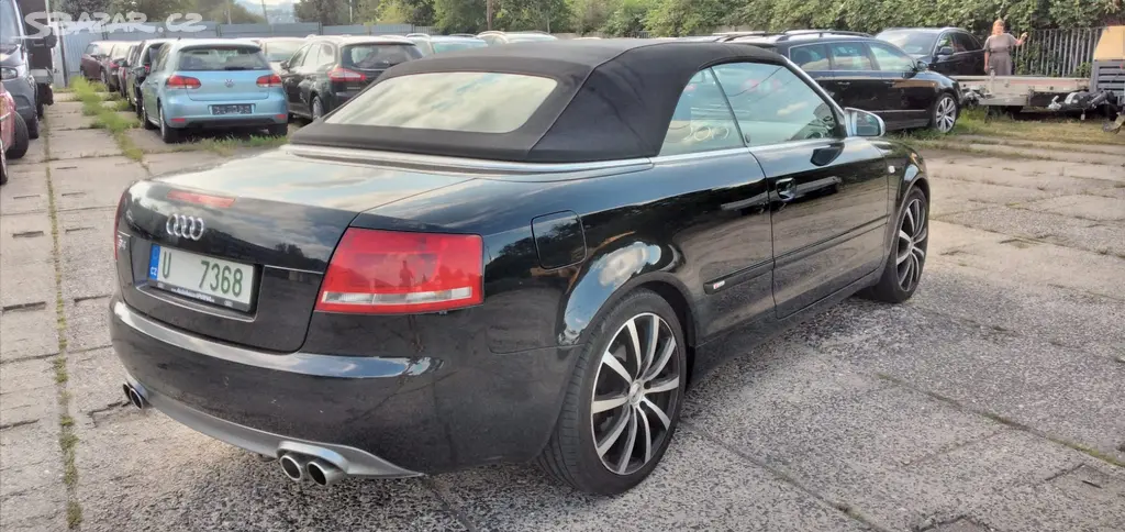 AUDI A4 S -line cabrio 3,0 TDI 4x4 140t.km - fotka 2