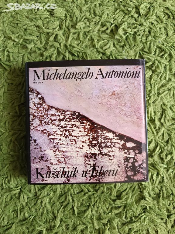 Kuželník u Tiberu - Michelangelo Antonioni