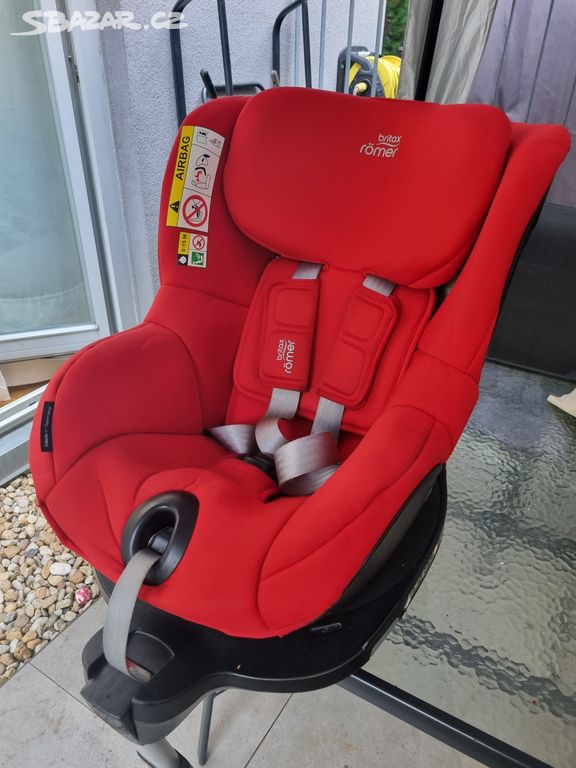 Autosedačka Britax Römer Dualfix M i-Size