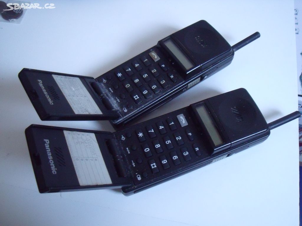 2x stolní telefon Panasonic