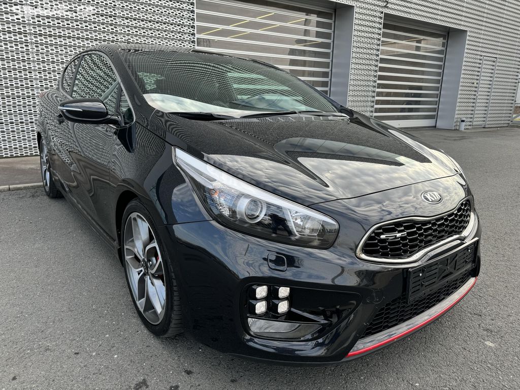 Kia Pro CEED 1.6 TDGi GT RECARO PANORAMA!!!