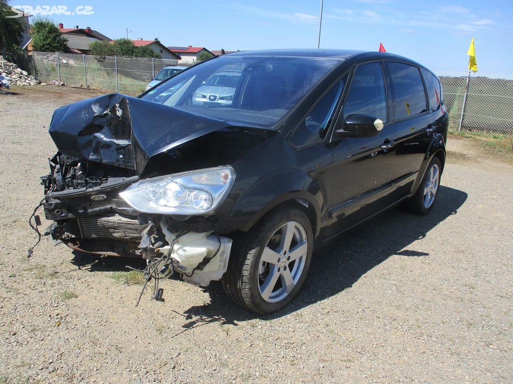 FORD SMAX 2,2TDCI 129KW Titanium XENON TAŽNÉ 2009