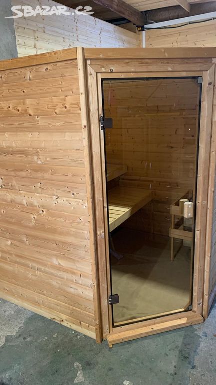 Finská sauna včetně kompletního vybavení