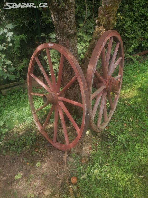 Stará loukoťová kola 4ks, 110cm