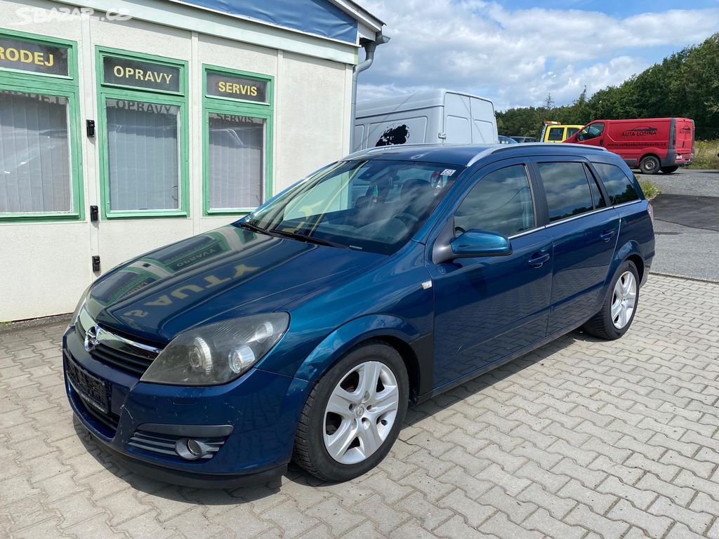 Opel Astra, 1.8i, 103kW, xenon