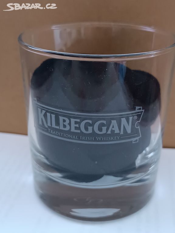 Sklenička na irskou whisky Kilbeggan