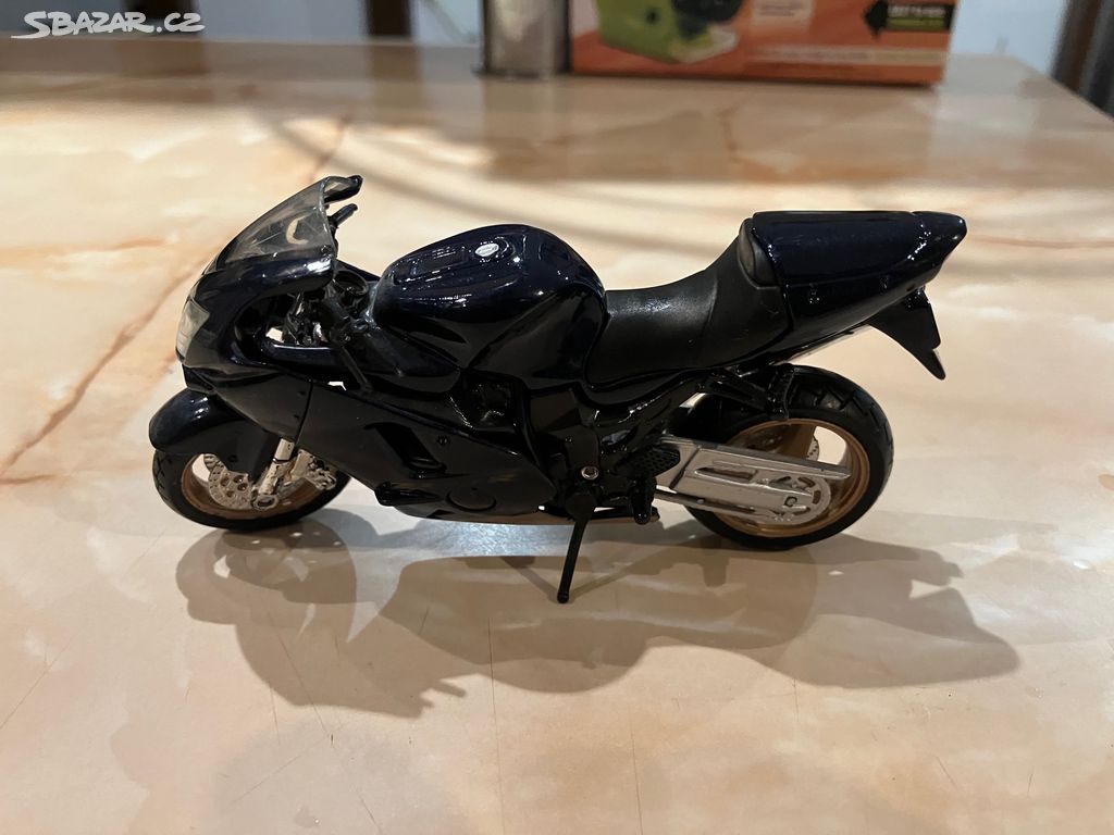 Model motocyklu Kawasaki ZX-12R Ninja 1.43