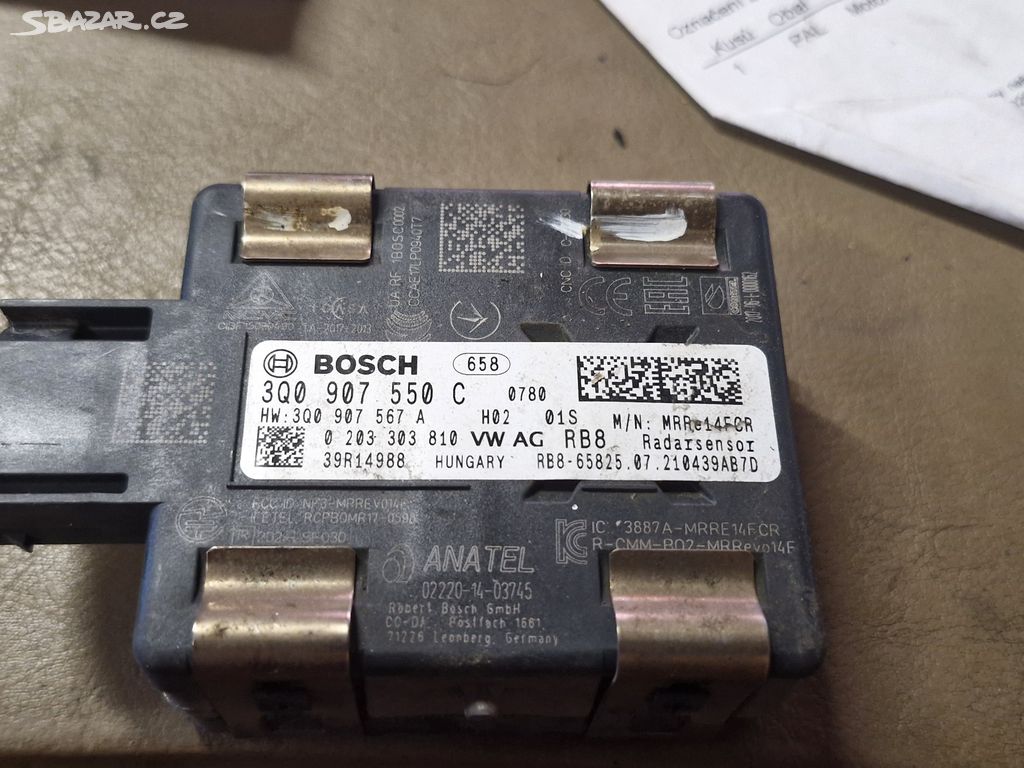 Acc radar skoda 3q0907550c adaptivni tempomat