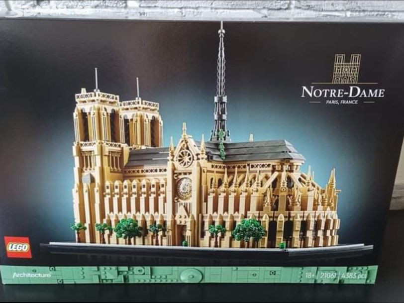 Lego (21061) Notre-Dame v Paříži