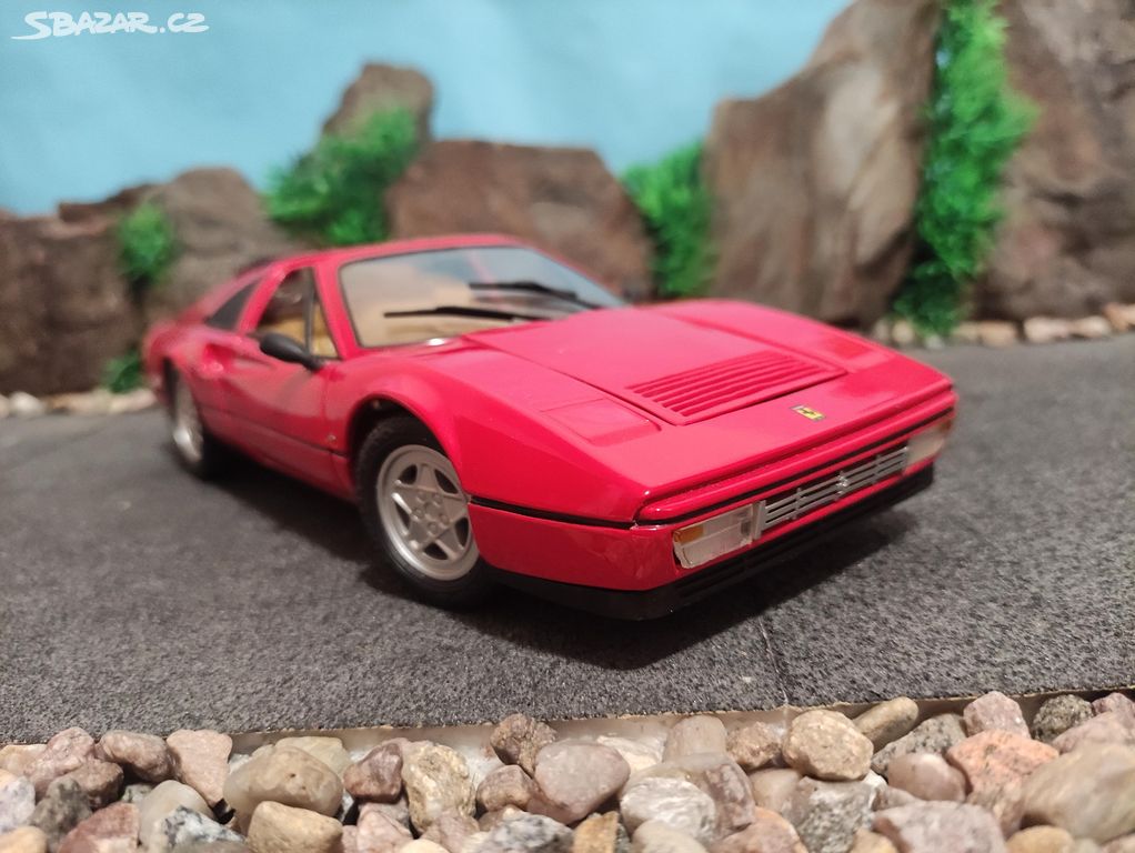 prodám model 1:18 ferrari 328GTS