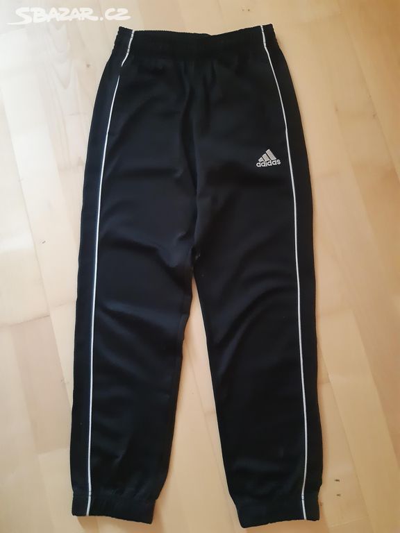 Teplaky Adidas vel. 140