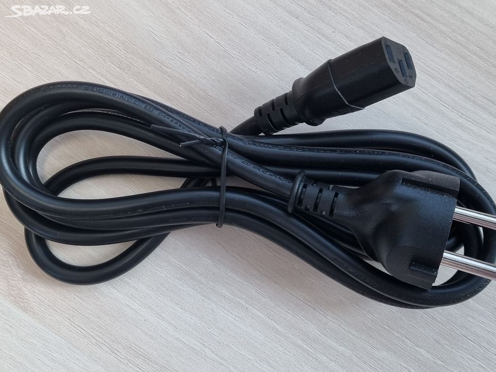 NOVÝ Napájecí kabel 230V k PC 1,8m, rovná koncovka